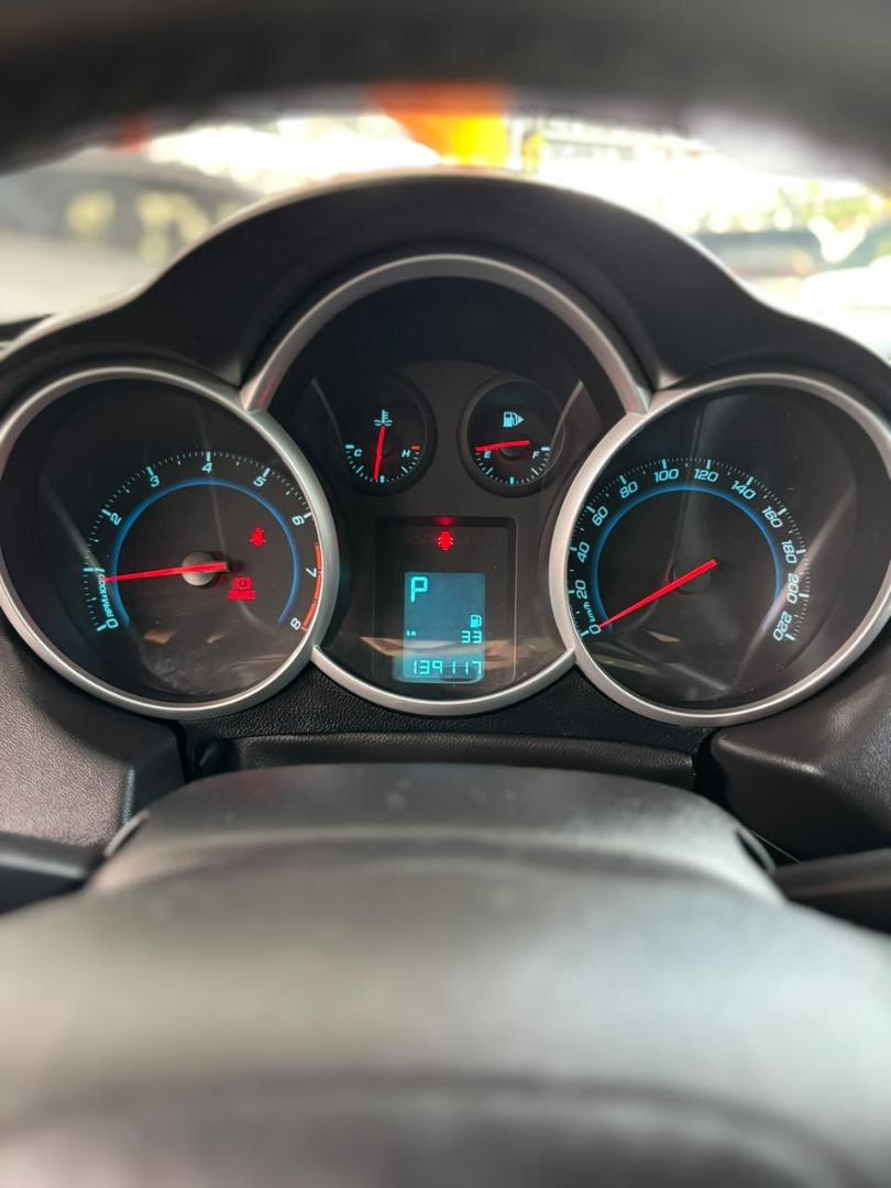 CHEVROLET Cruze Sedan - Foto
