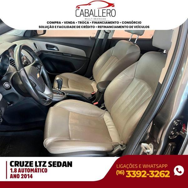 CHEVROLET Cruze Sedan - Foto