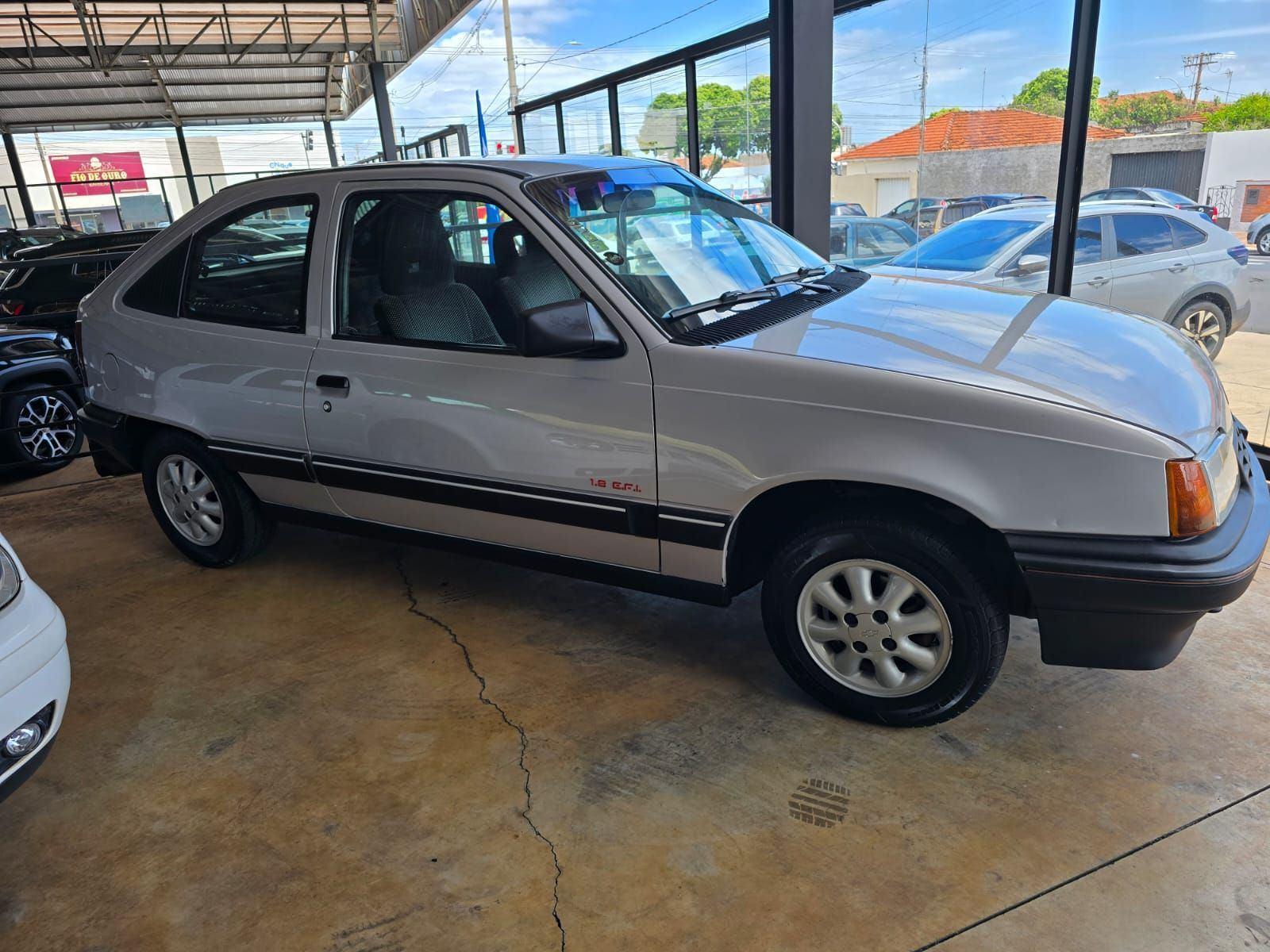 CHEVROLET Kadett - Foto