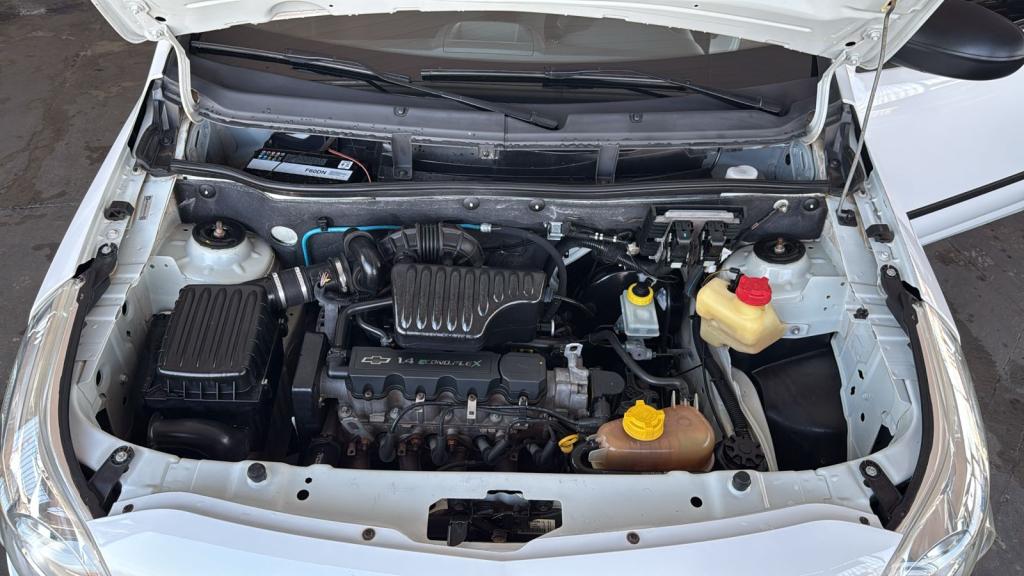 CHEVROLET Montana - Foto