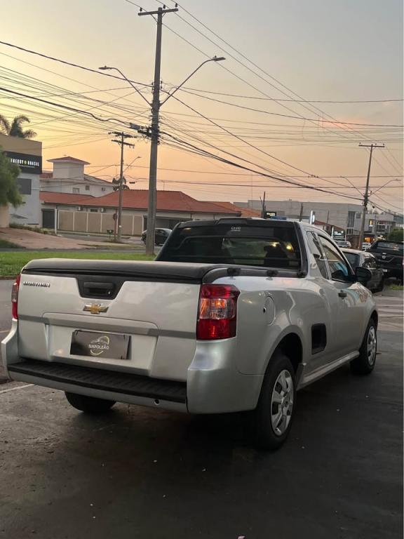 CHEVROLET Montana - Foto