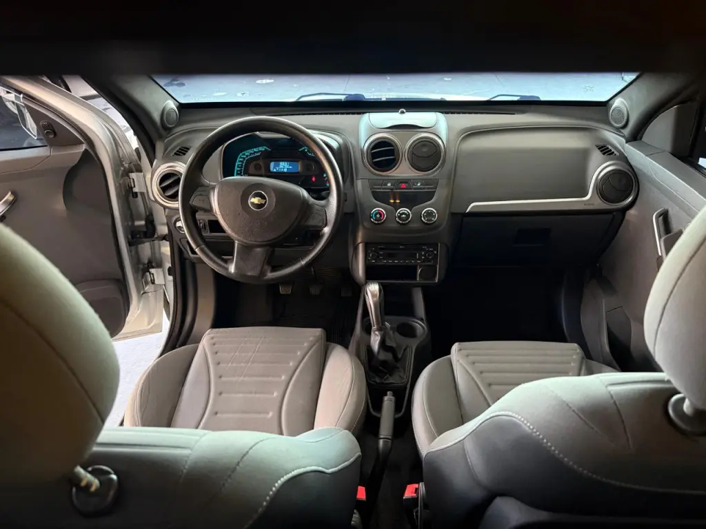 CHEVROLET Montana - Foto