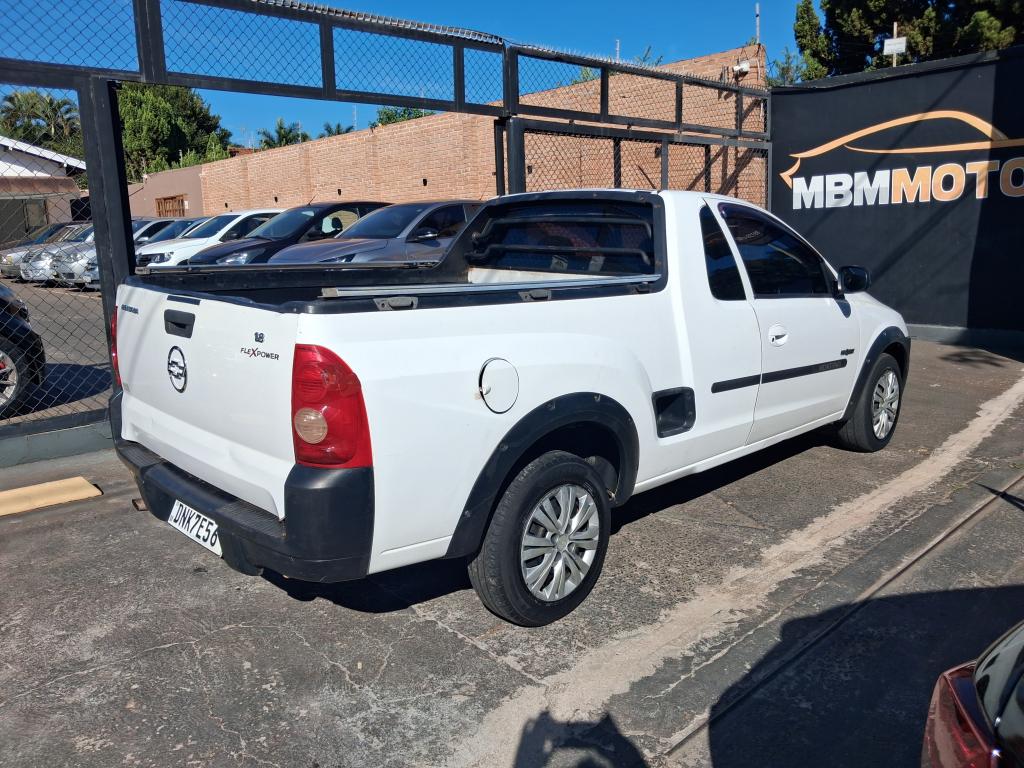 CHEVROLET Montana - Foto