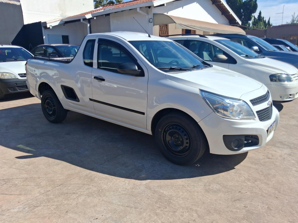 CHEVROLET Montana
