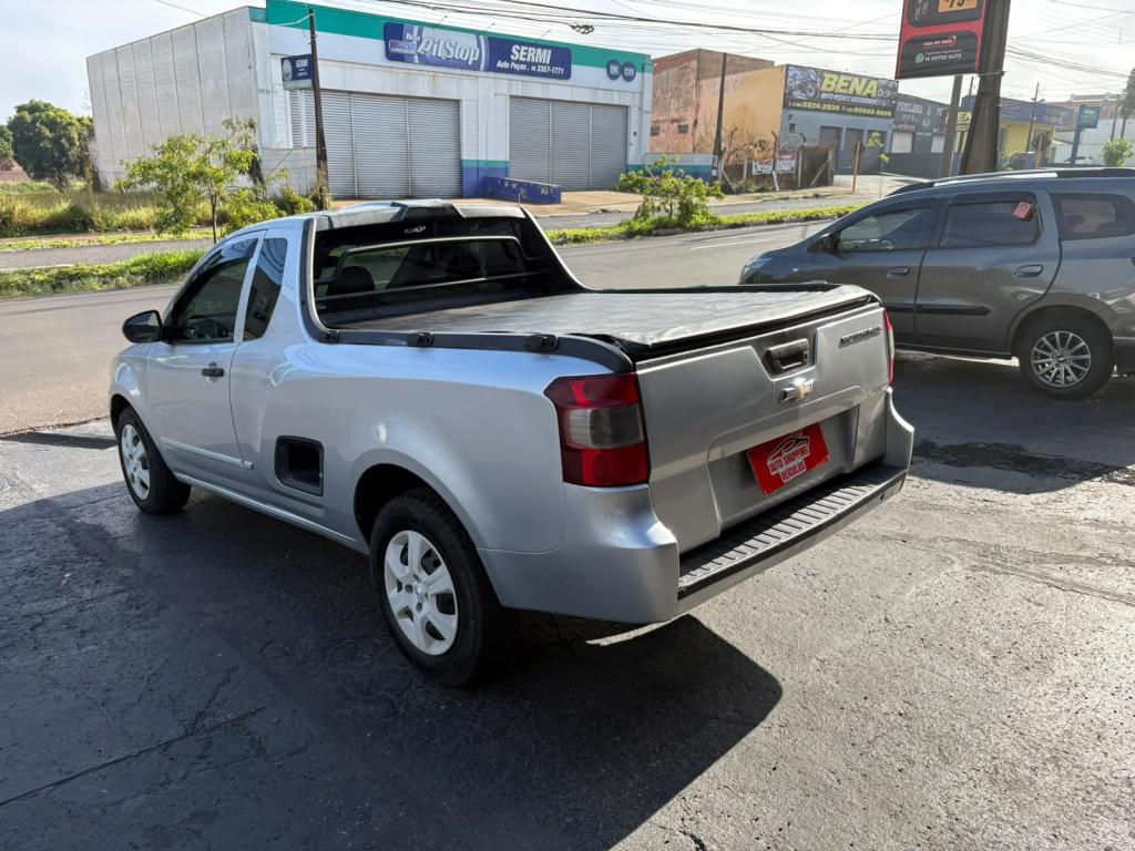 CHEVROLET Montana - Foto
