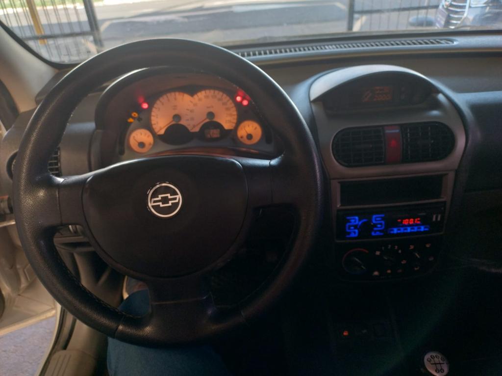 CHEVROLET Montana - Foto