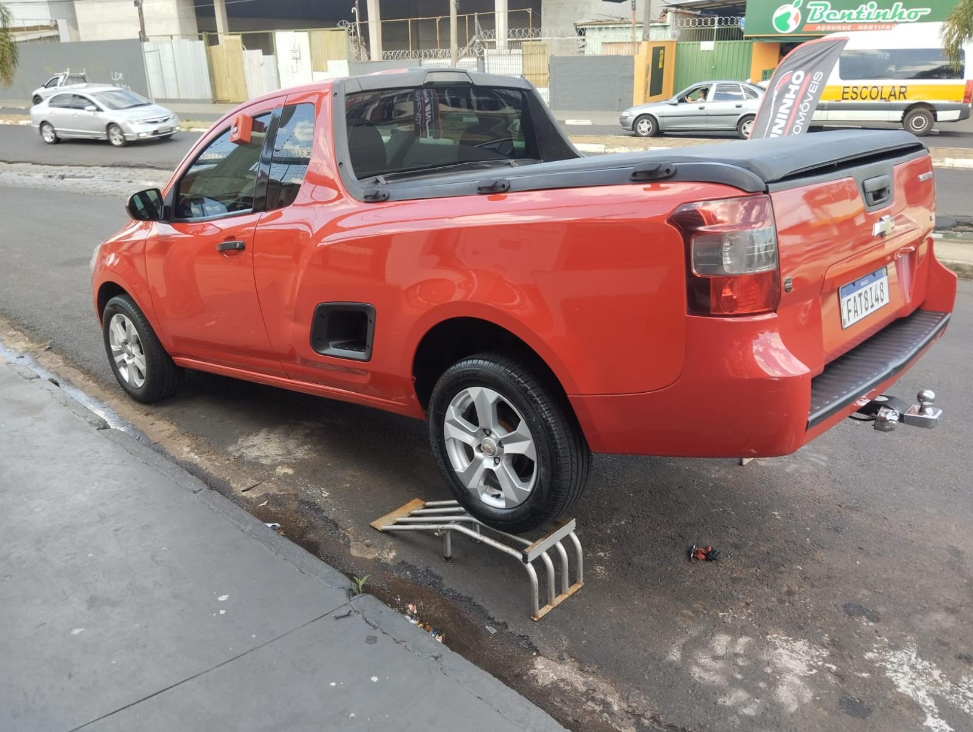 CHEVROLET Montana - Foto