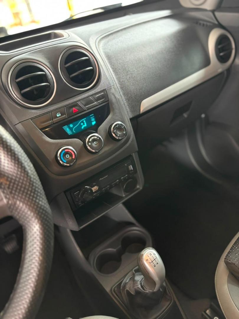 CHEVROLET Montana - Foto