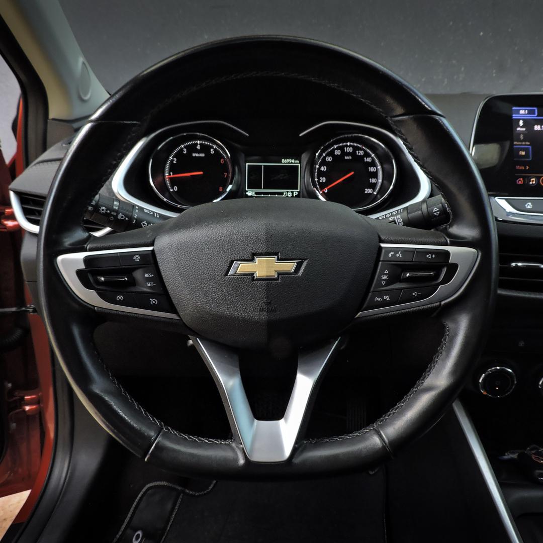 CHEVROLET Onix Hatch - Foto