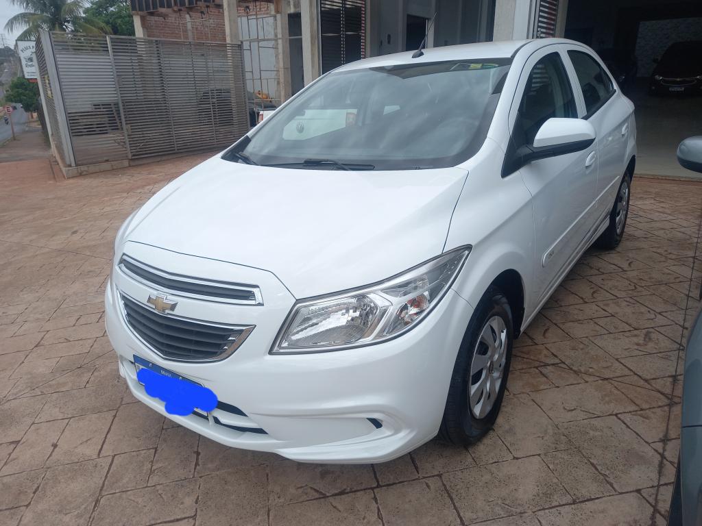 CHEVROLET Onix Hatch - Foto