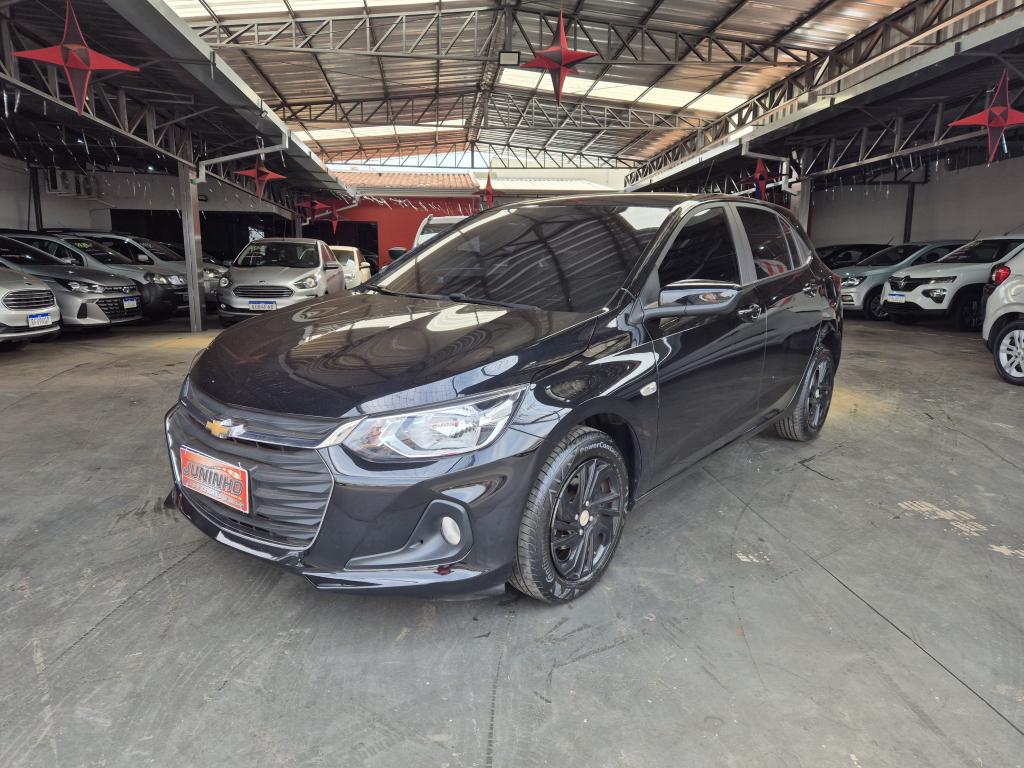 CHEVROLET Onix Hatch - Foto