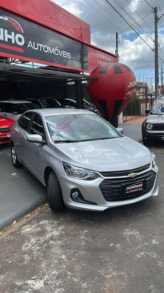 CHEVROLET Onix Hatch - Foto