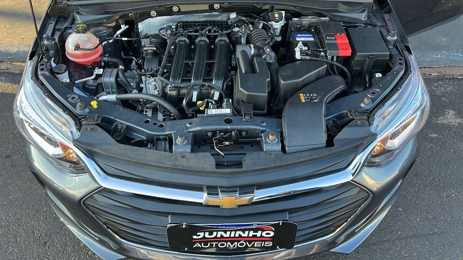 CHEVROLET Onix Hatch - Foto