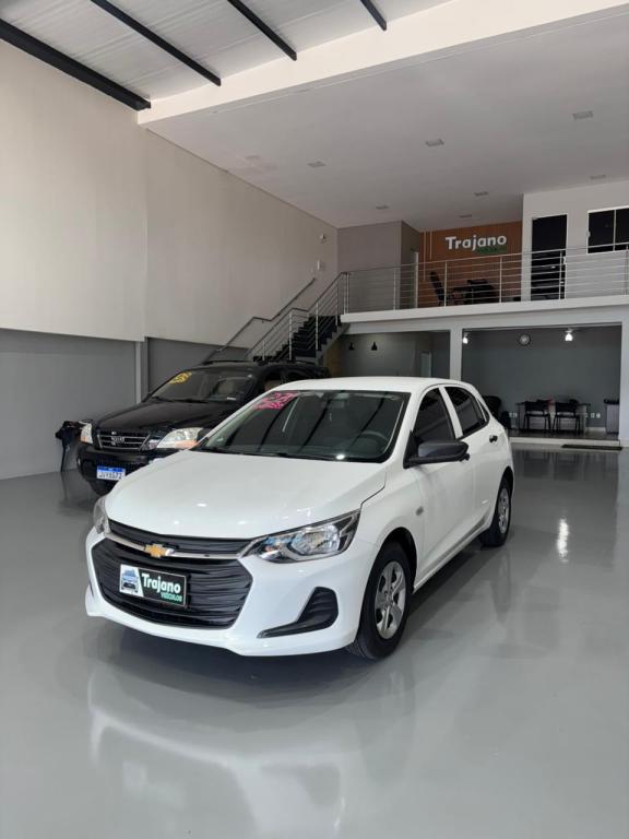 CHEVROLET Onix Hatch