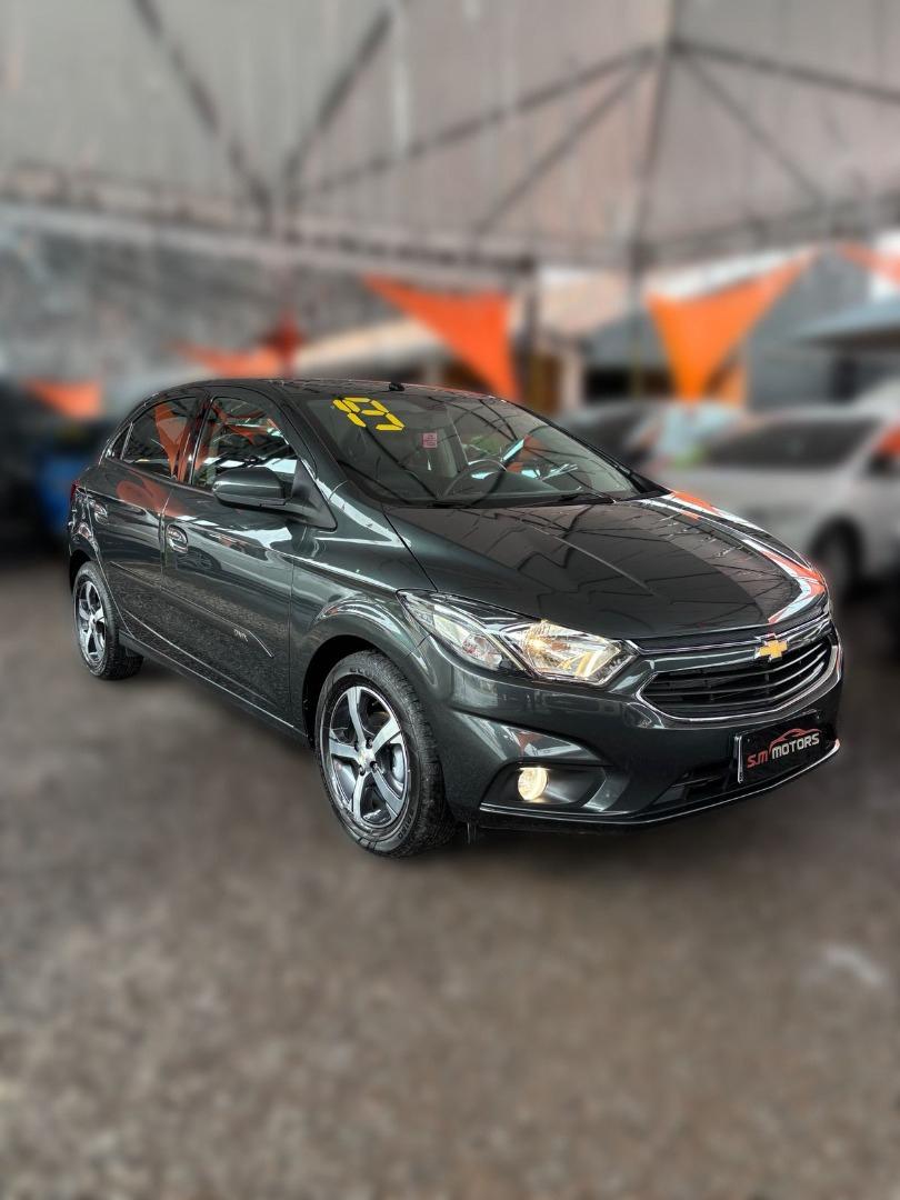 CHEVROLET Onix Hatch - Foto