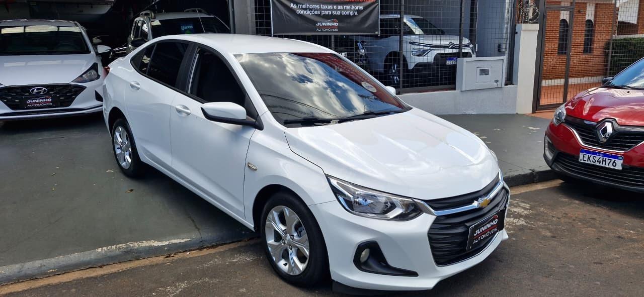 CHEVROLET Onix Hatch - Foto