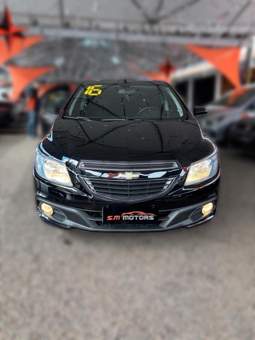 CHEVROLET Onix Hatch - Foto