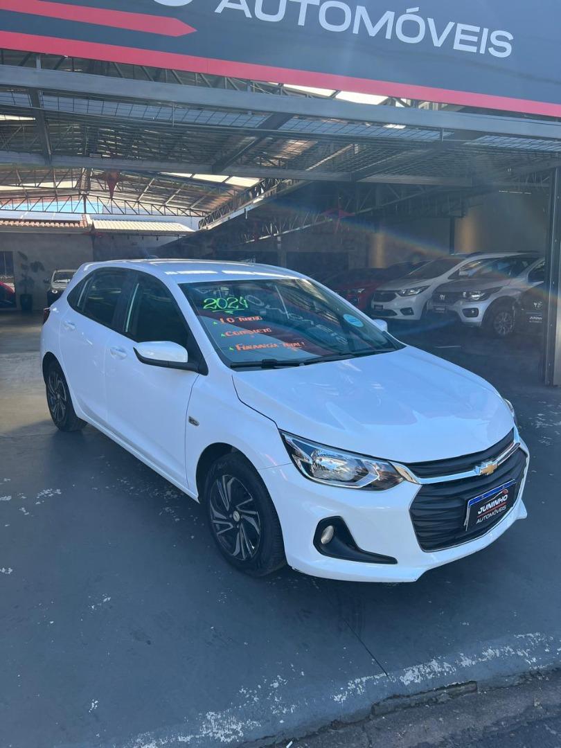 CHEVROLET Onix Hatch - Foto