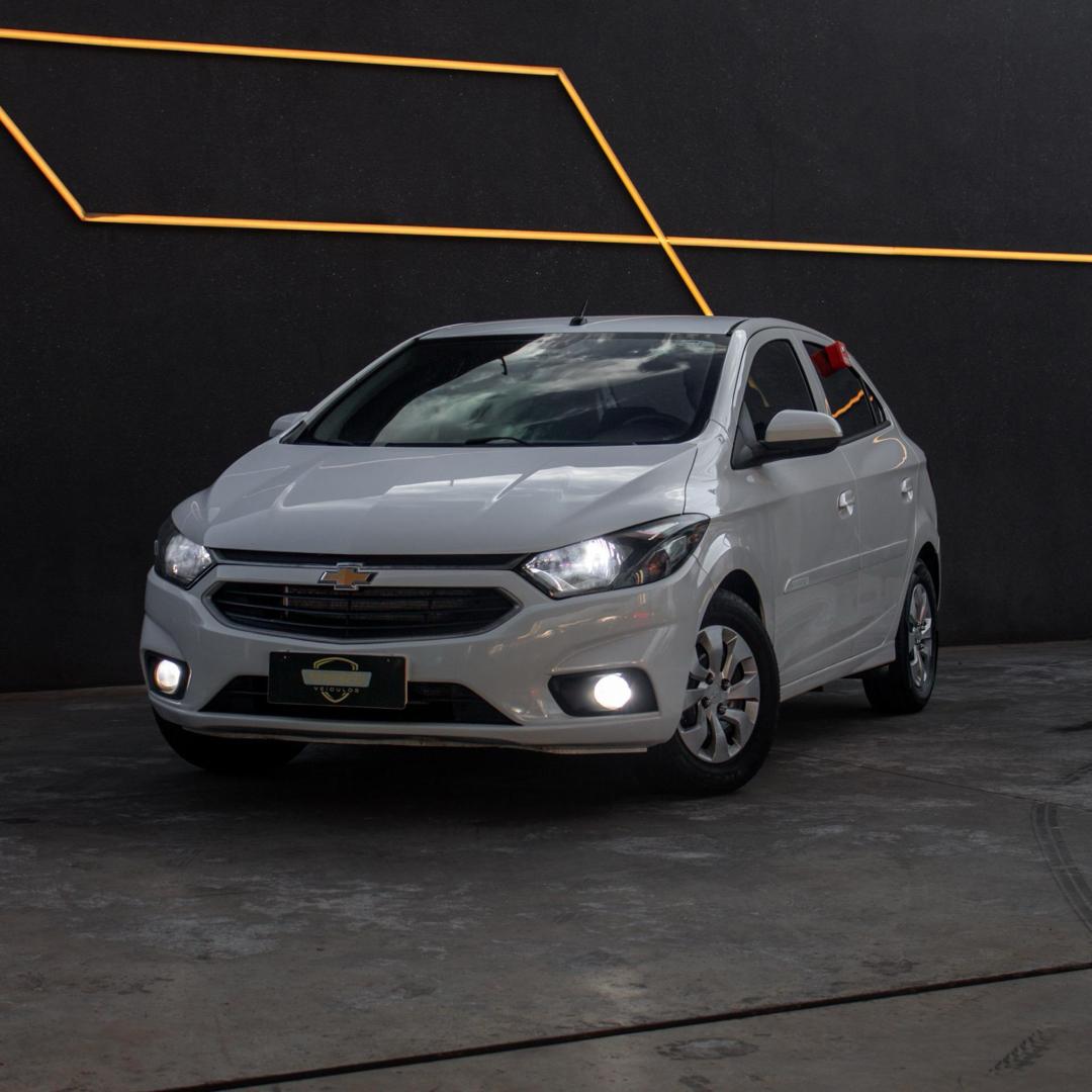 CHEVROLET Onix Hatch