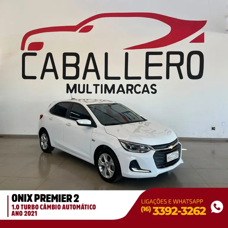 CHEVROLET Onix Hatch - Foto