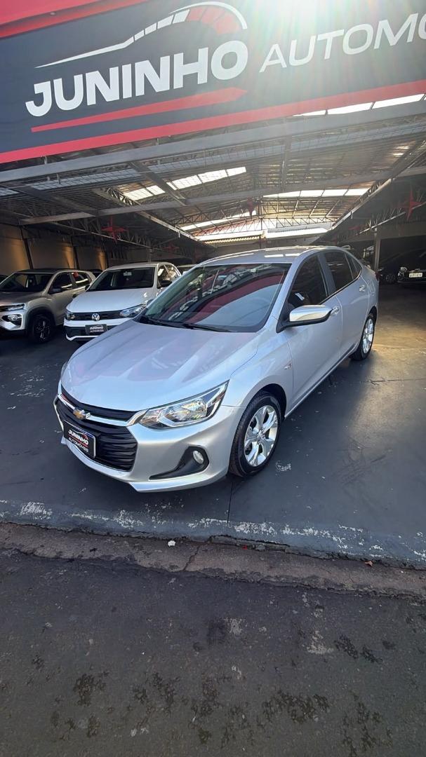 CHEVROLET Onix Hatch