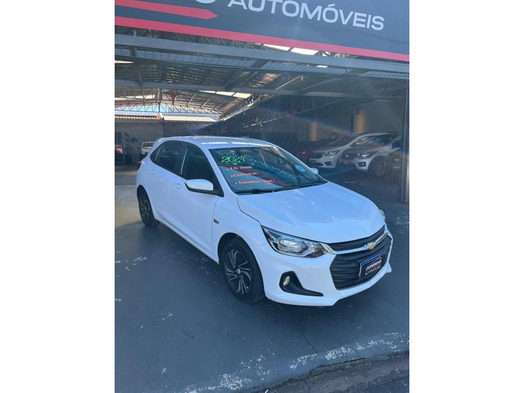 CHEVROLET Onix Hatch - Foto
