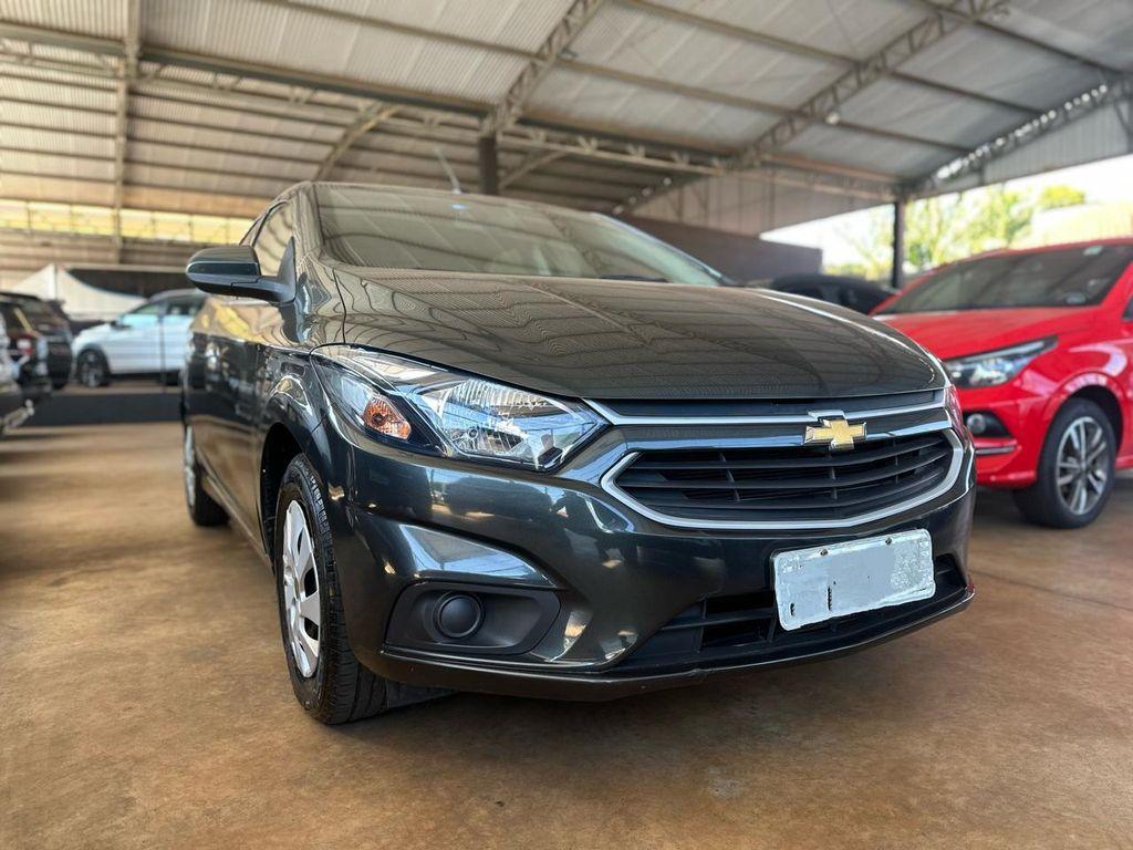 CHEVROLET Onix Hatch - Foto