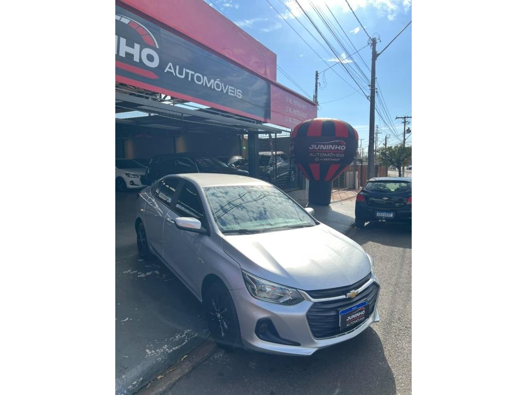 CHEVROLET Onix Hatch - Foto