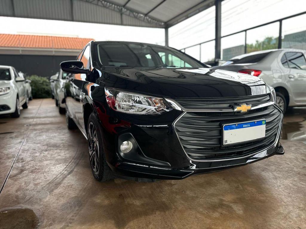 CHEVROLET Onix Hatch - Foto