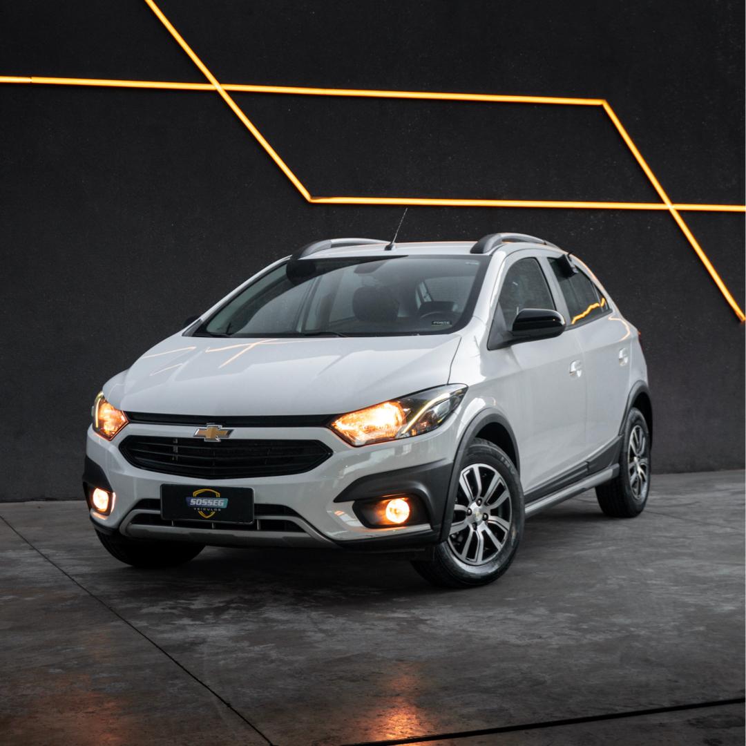 CHEVROLET Onix Hatch