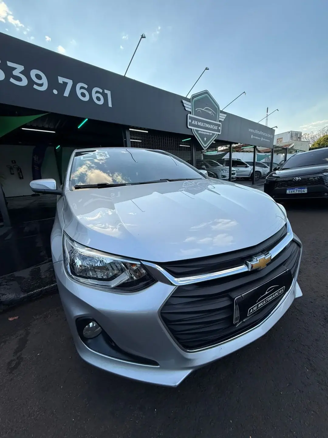 CHEVROLET Onix Sedan - Foto