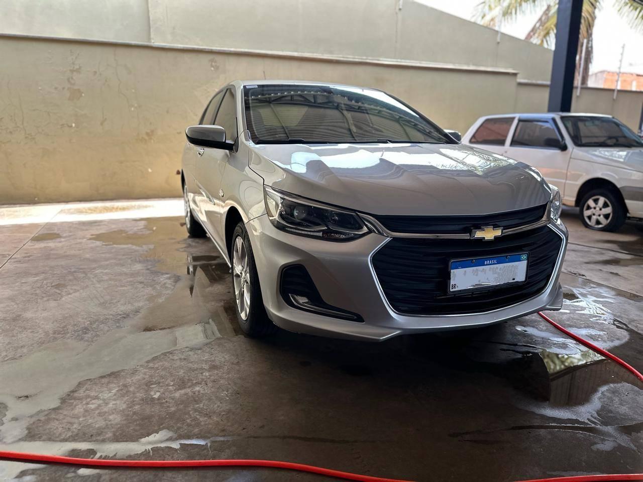 CHEVROLET Onix Sedan - Foto