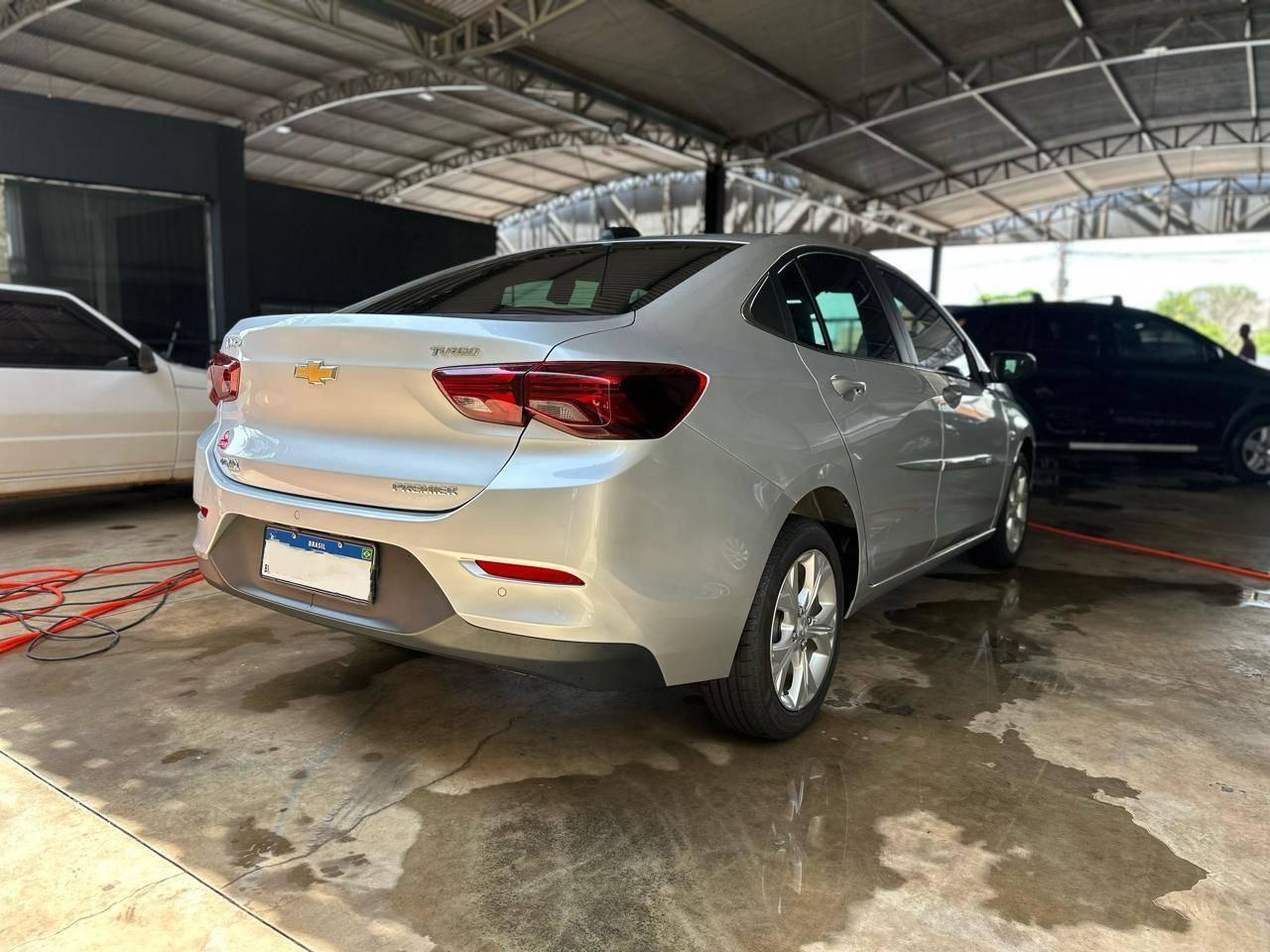 CHEVROLET Onix Sedan - Foto