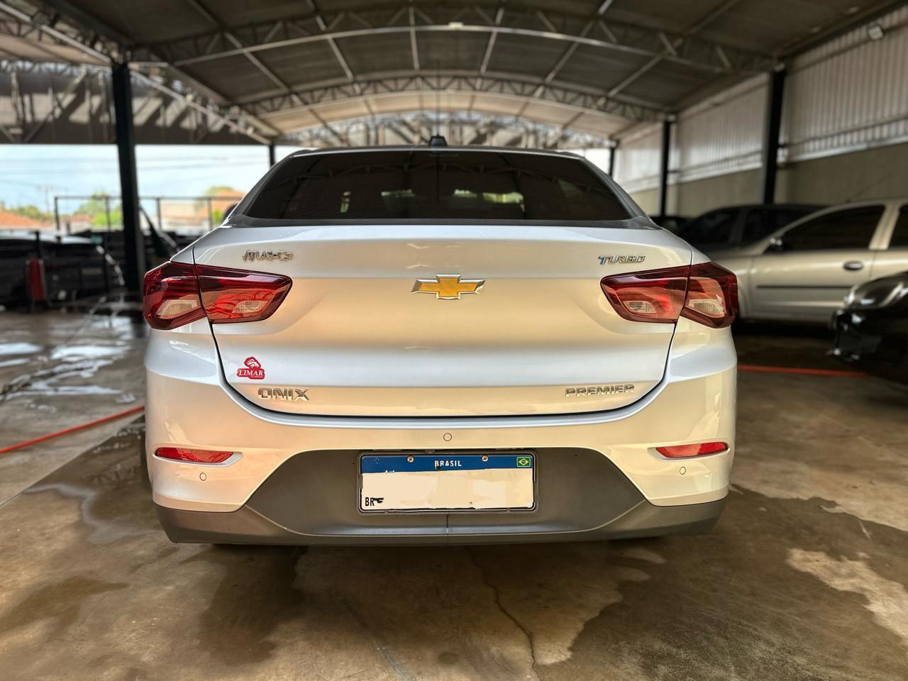 CHEVROLET Onix Sedan - Foto