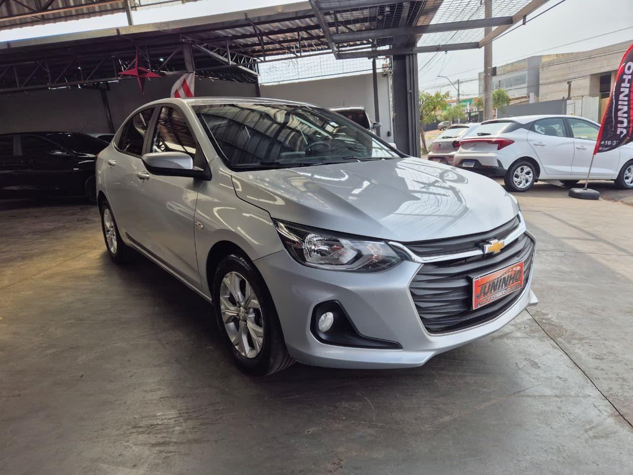 CHEVROLET Onix Sedan - Foto