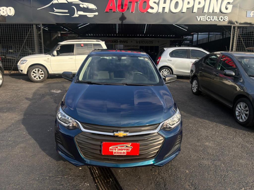 CHEVROLET Onix Sedan - Foto