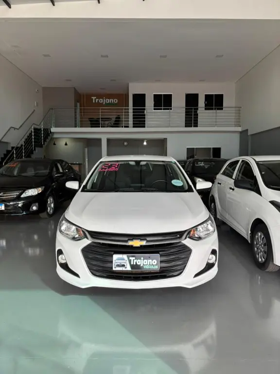 CHEVROLET Onix Sedan - Foto
