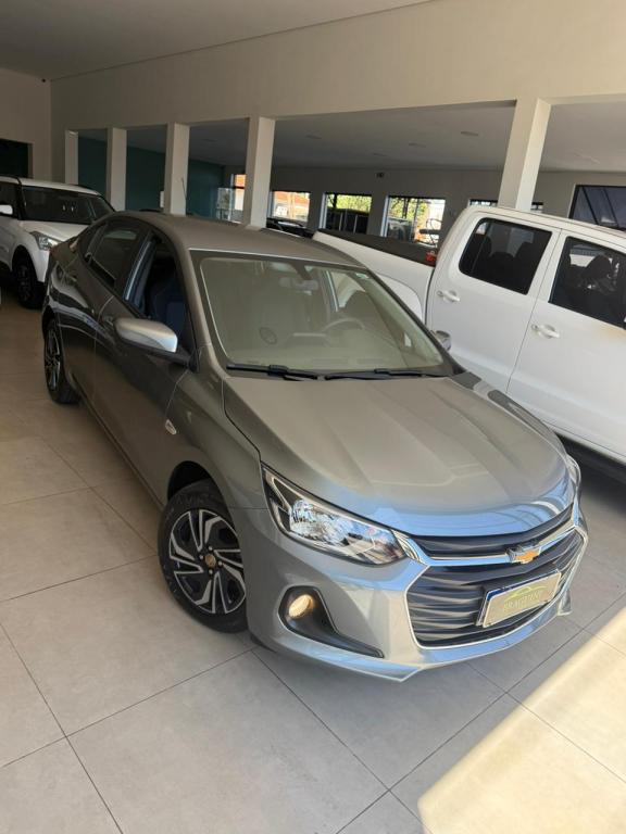 CHEVROLET Onix Sedan - Foto
