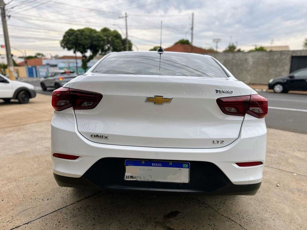 CHEVROLET Onix Sedan - Foto