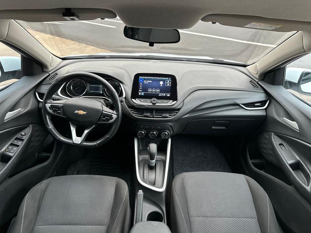 CHEVROLET Onix Sedan - Foto