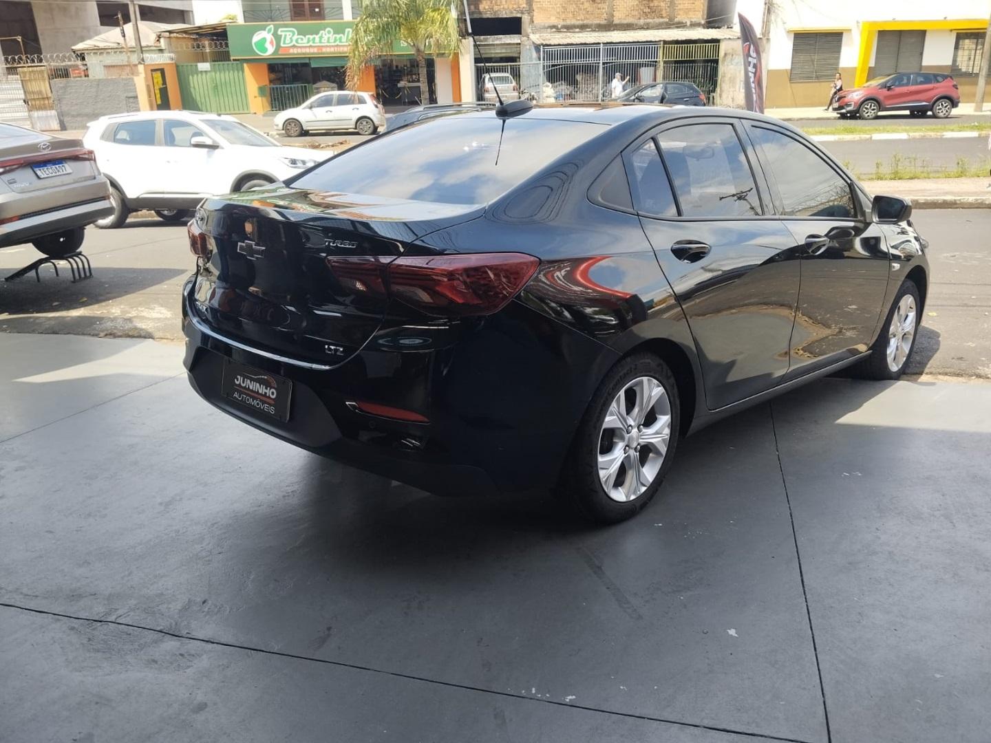 CHEVROLET Onix Sedan - Foto