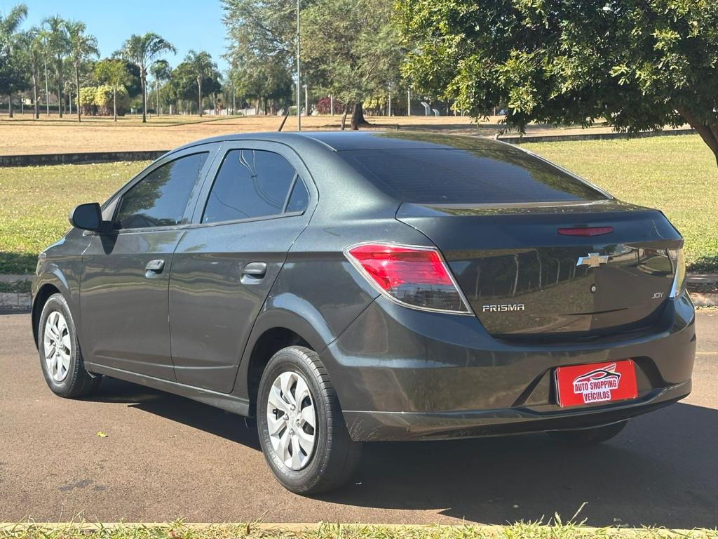 CHEVROLET Prisma - Foto