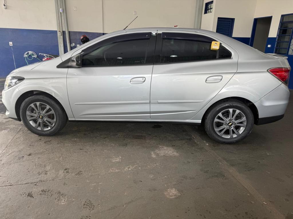 CHEVROLET Prisma - Foto