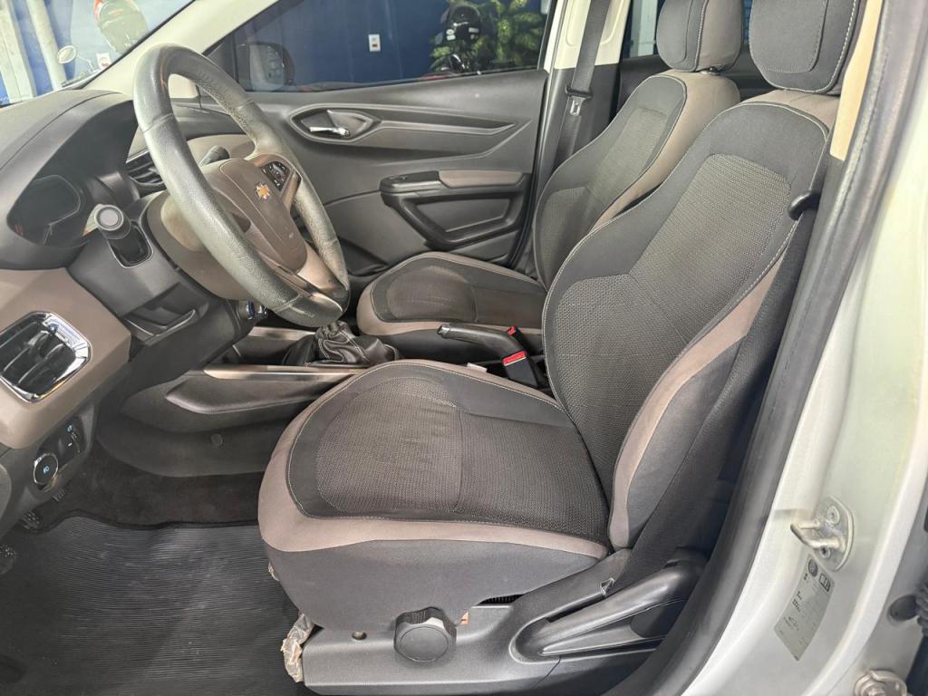 CHEVROLET Prisma - Foto