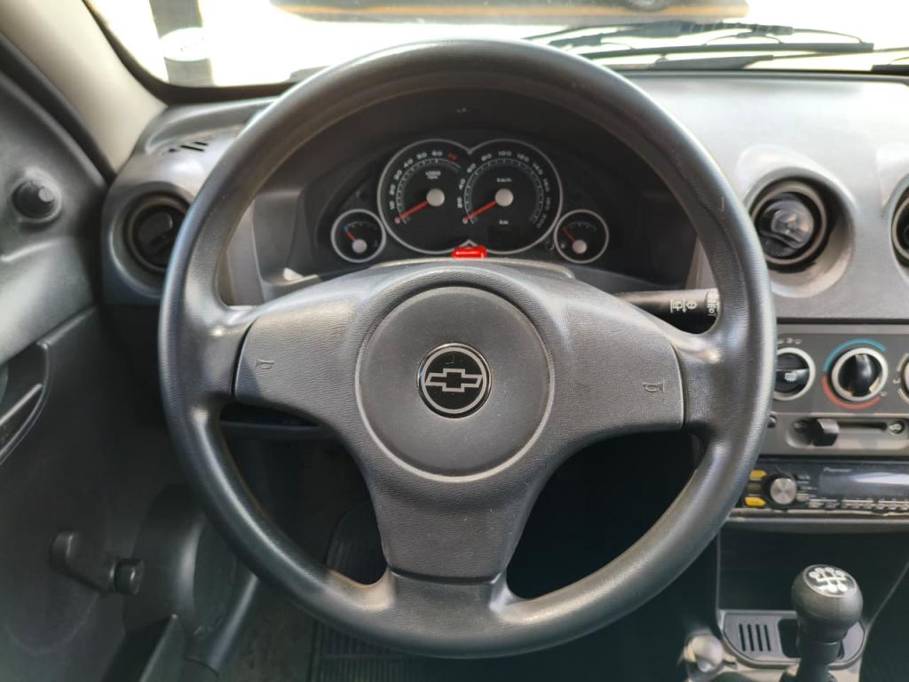 CHEVROLET Prisma - Foto