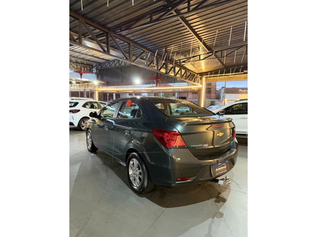 CHEVROLET Prisma - Foto