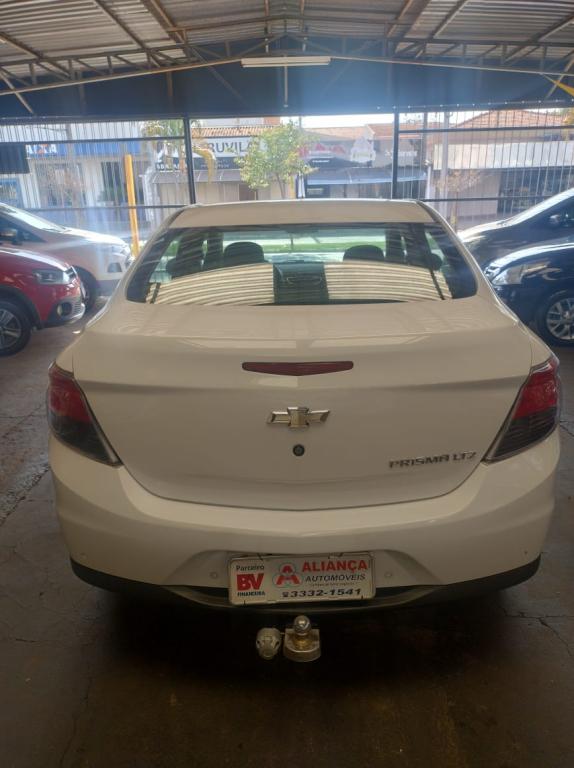 CHEVROLET Prisma - Foto