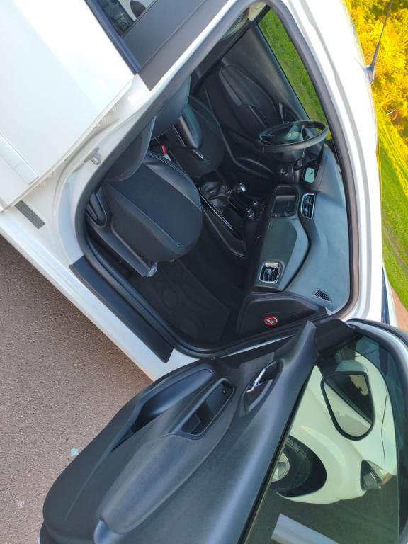 CHEVROLET Prisma - Foto