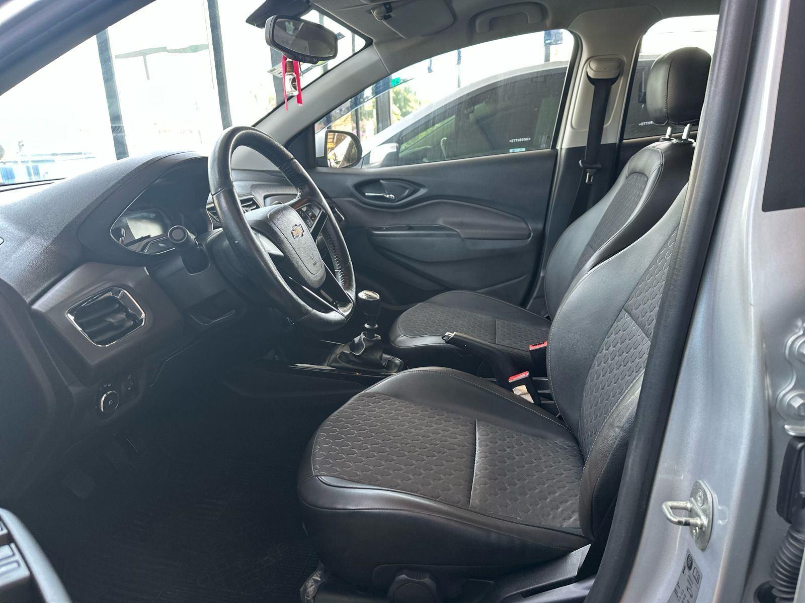 CHEVROLET Prisma - Foto