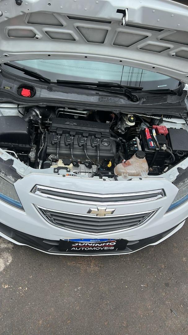 CHEVROLET Prisma - Foto